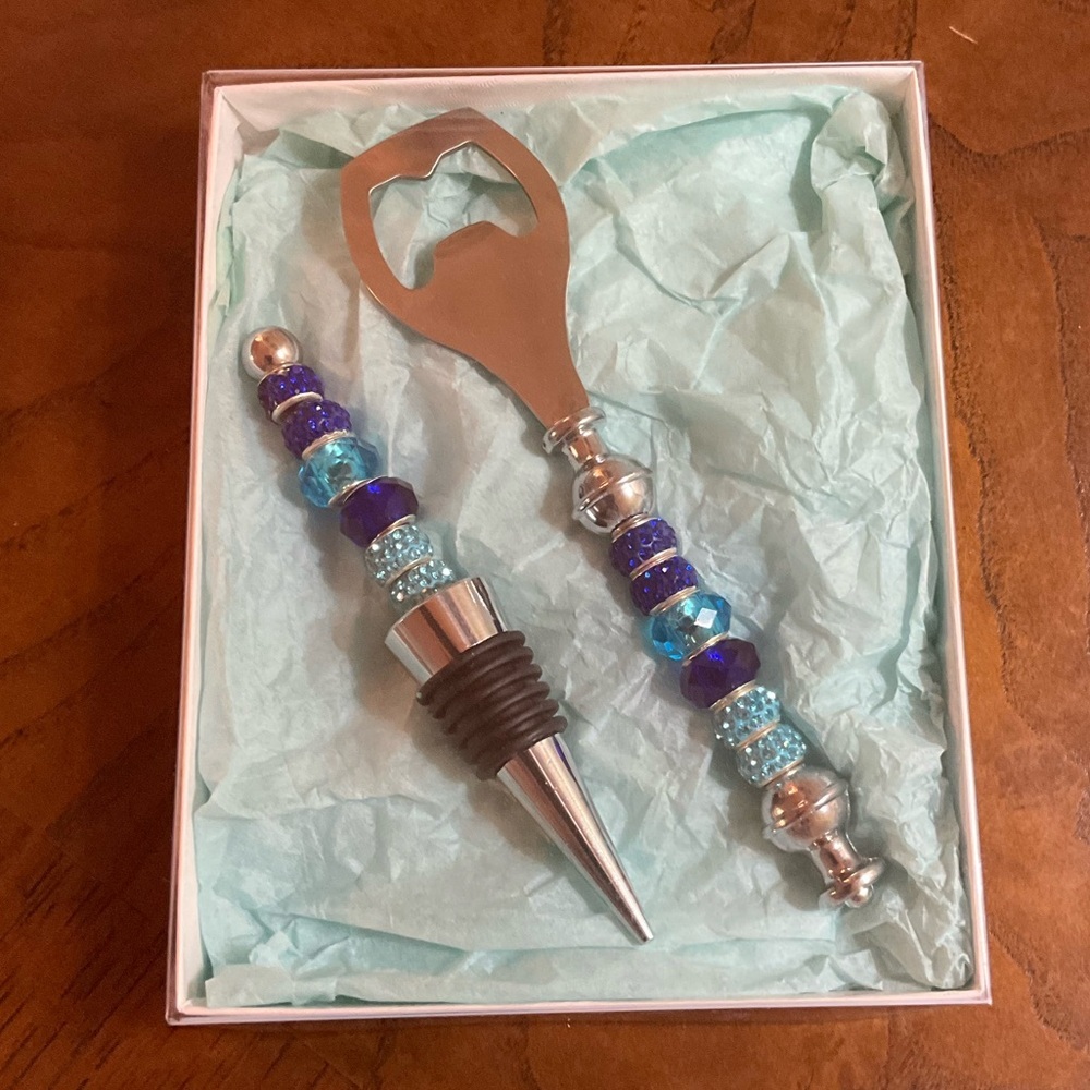 Hostess Gift Set - Picture 2 of 3